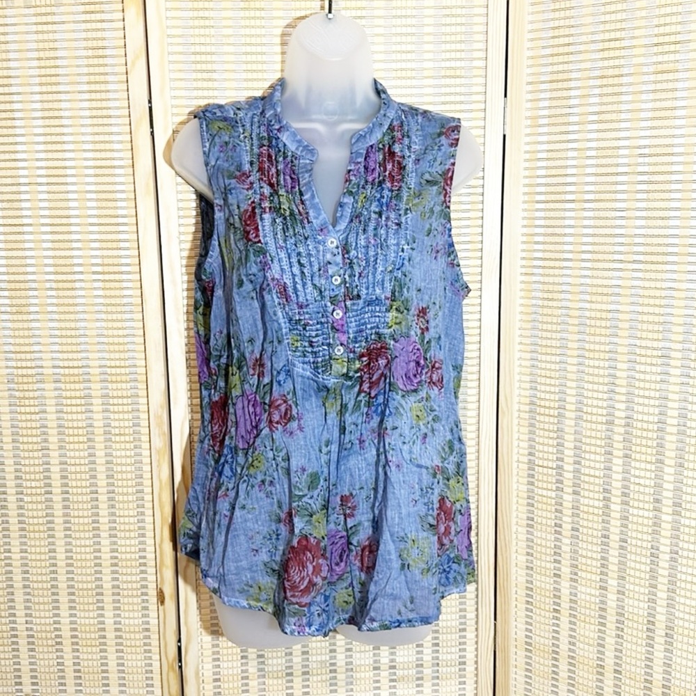 Magazine Blue Floral Half Button Collar Semi Sheer Gauzy Sleeveless Top 1X